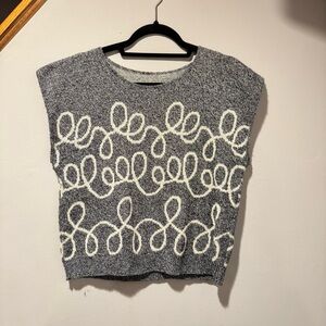 Unique Design Gray and White Knit Eclectic Sweater Vest Women’s